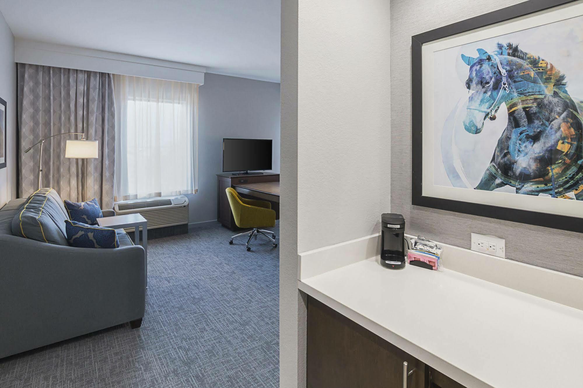 Hampton Inn & Suites-Dallas/Richardson Exteriör bild